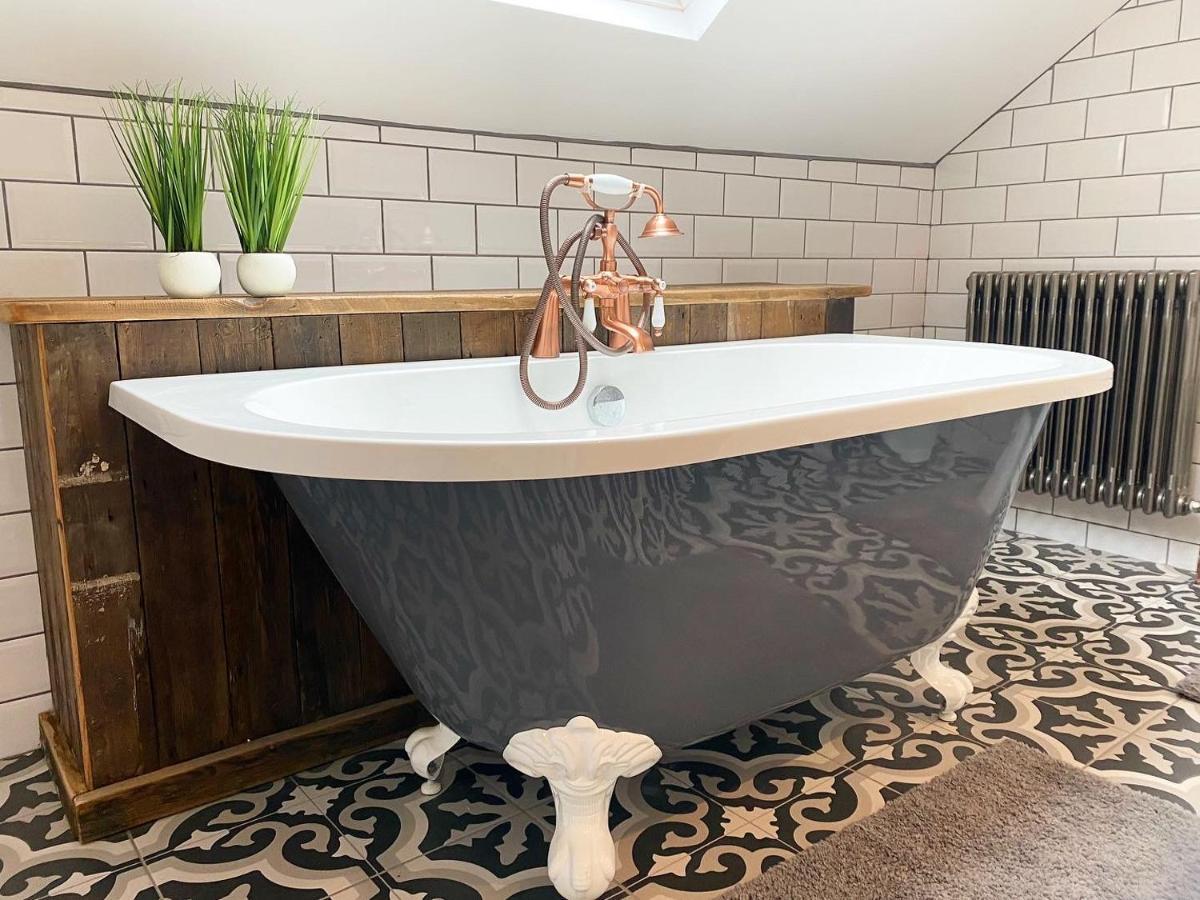 Farndale House-Hot Tub Villa Amble Luaran gambar